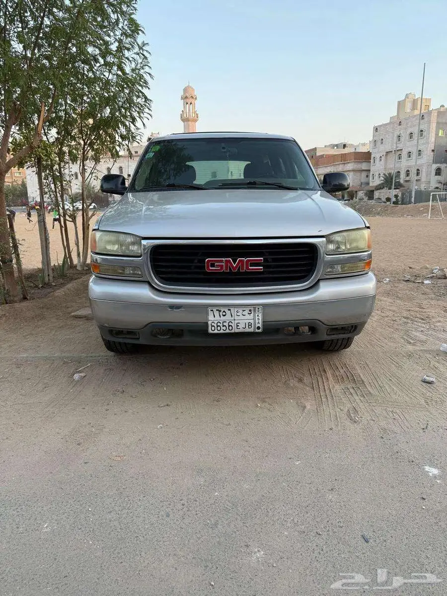 جي ام سي يوكون 2004 GMC Yukon 0