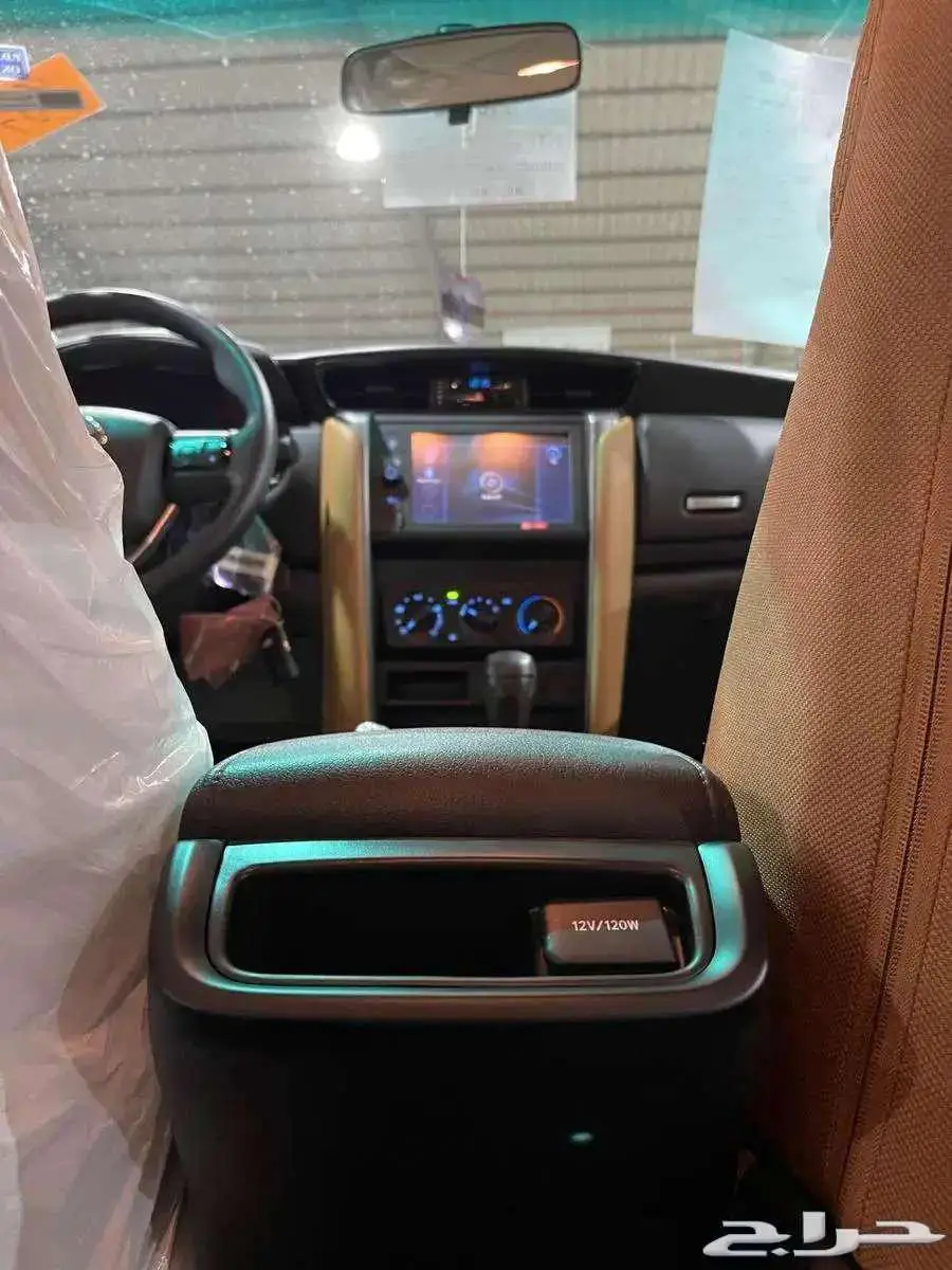 فورتشنر GX2 بنزين دبل وبدن دبل موديل 2025 12