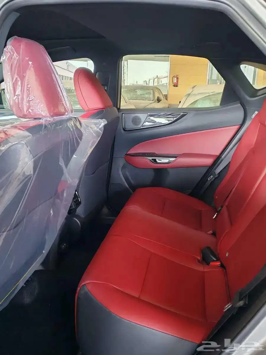 لكزس NX350 فئة AA خليجي 2025 بقسط 2544 لدى الحسن 7
