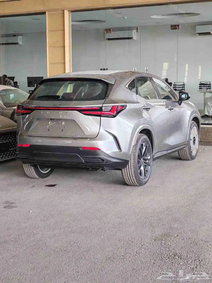 لكزس NX350 فئة AA خليجي 2025 بقسط 2544 لدى الحسن 2