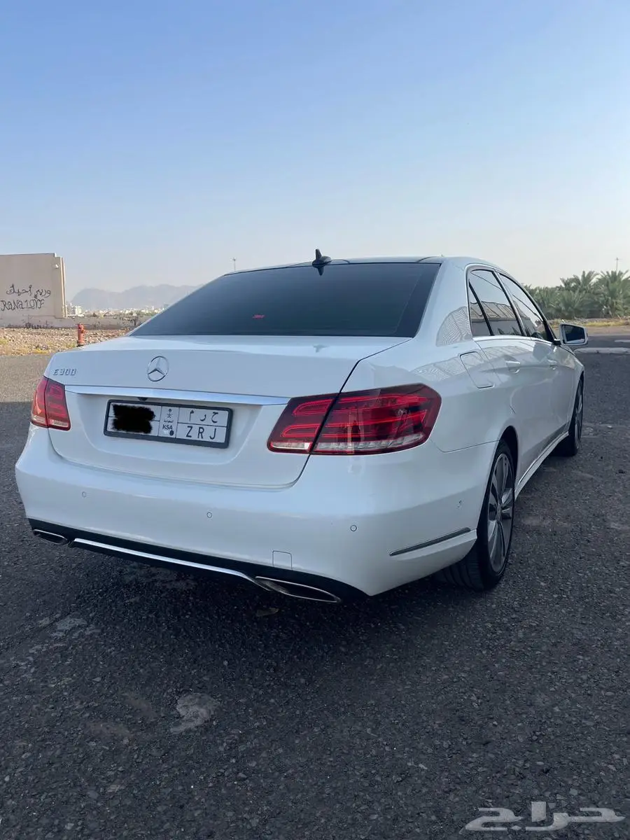 مرسيدس E300 7