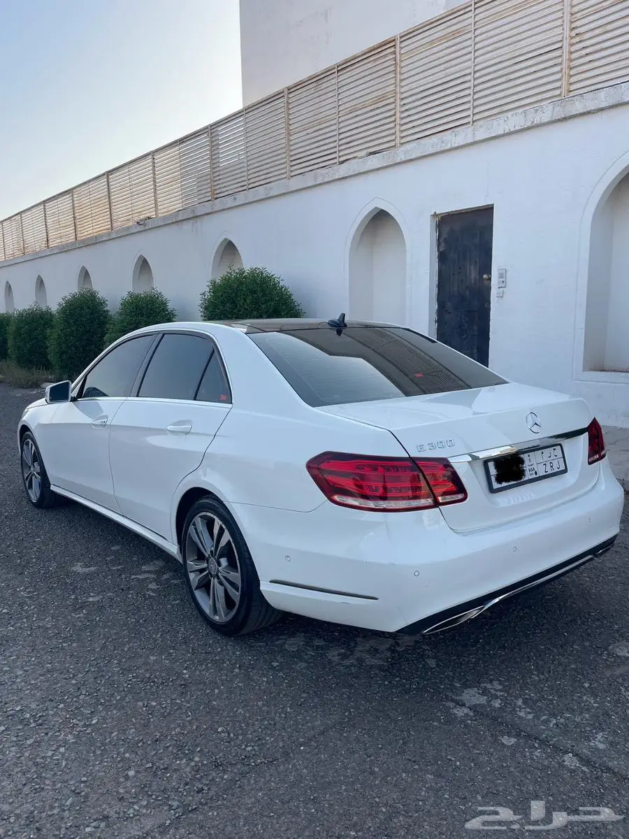 مرسيدس E300 5