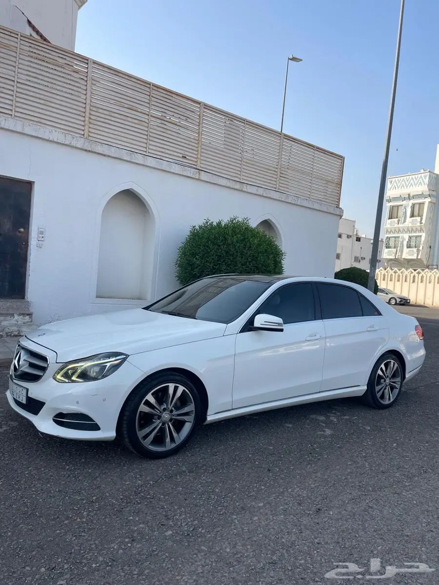 مرسيدس E300 1