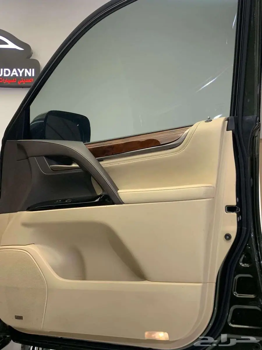 لكزس LX 570 SUPER SPORT 2021 33
