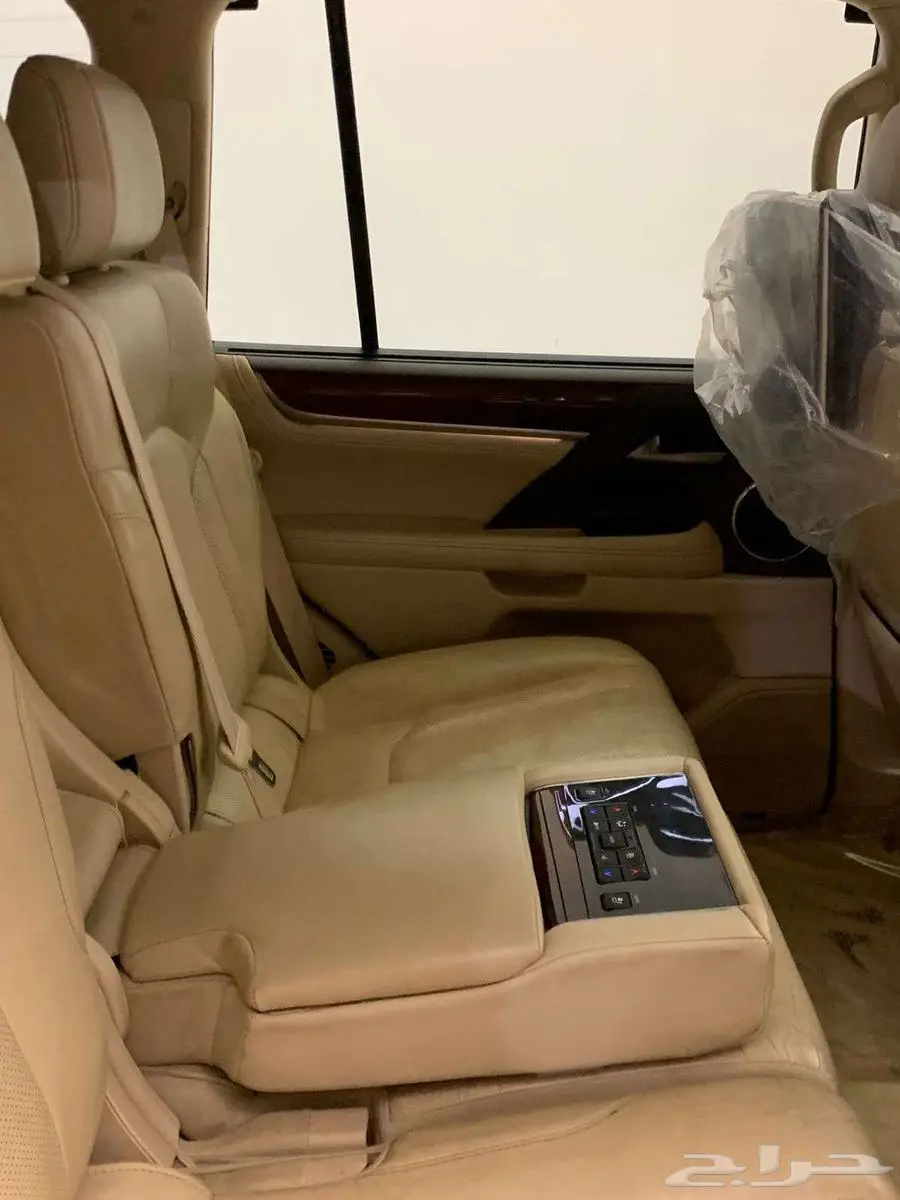 لكزس LX 570 SUPER SPORT 2021 14