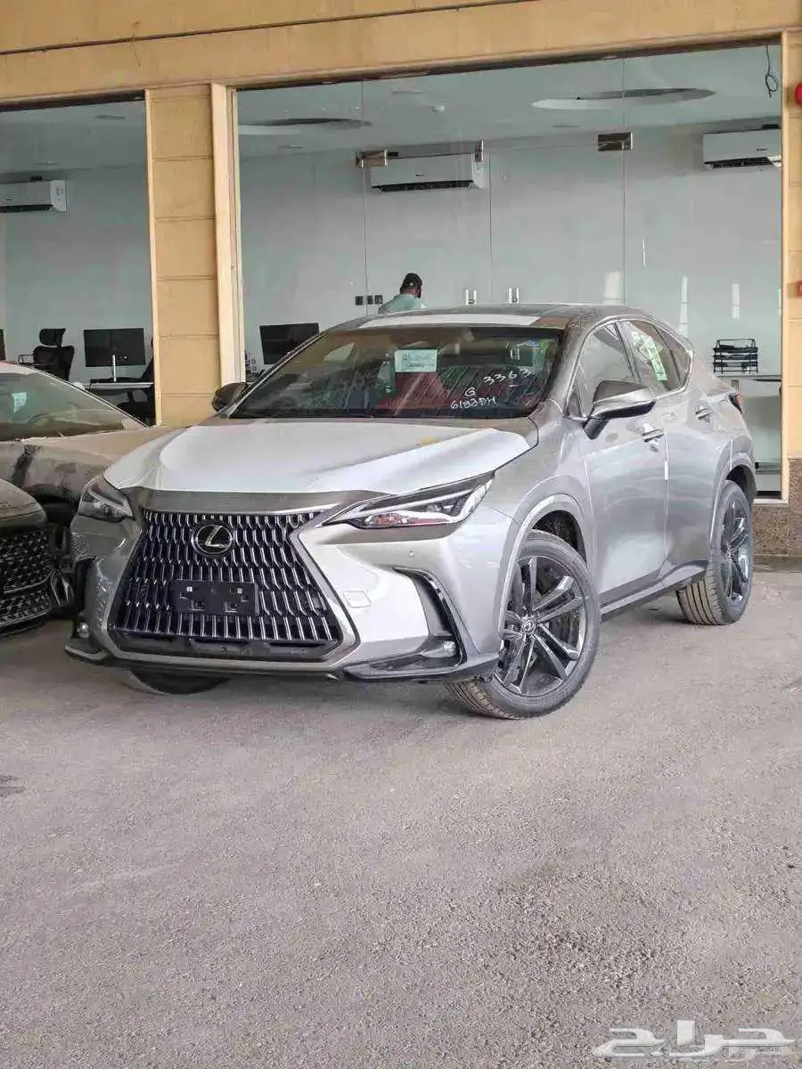 لكزس NX350 فئة AA خليجي 2025 بقسط 2544 لدى الحسن 0