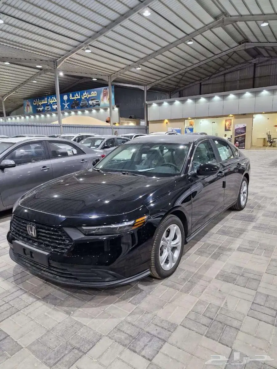 هوندا اكورد ستاندر LX 2025 1
