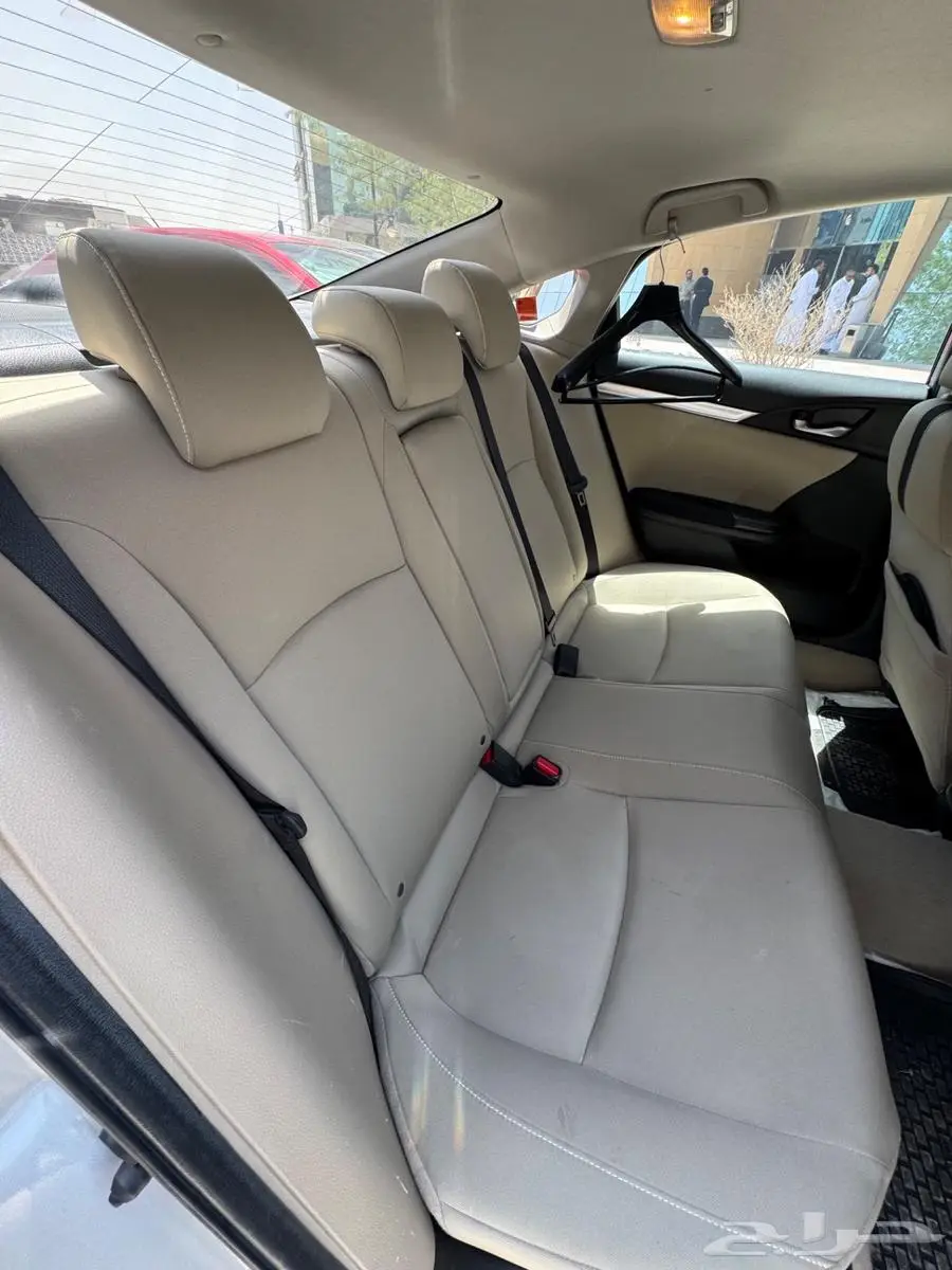 Honda Civic 2020 3