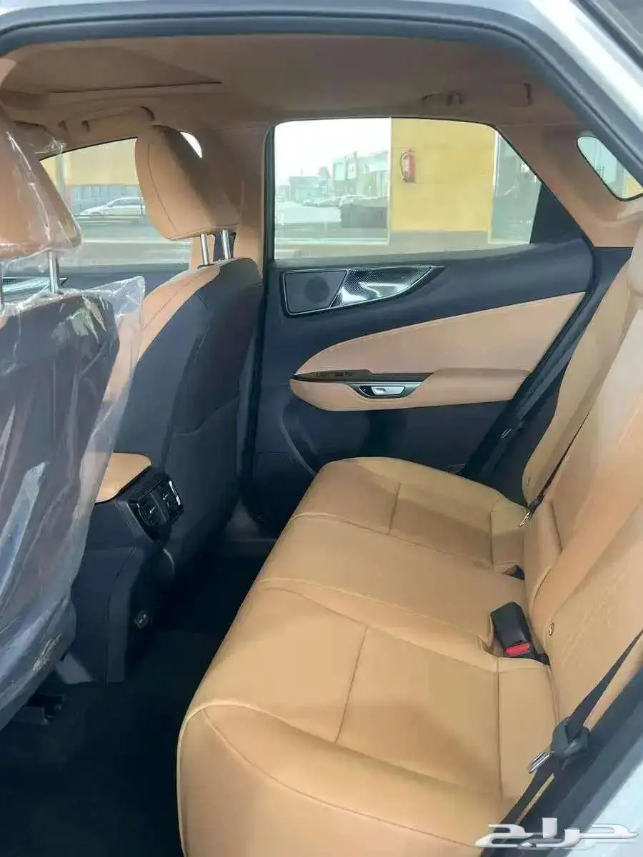 لكزس NX350 فئة AA خليجي 2025 بقسط 2512 لدى الحسن 6