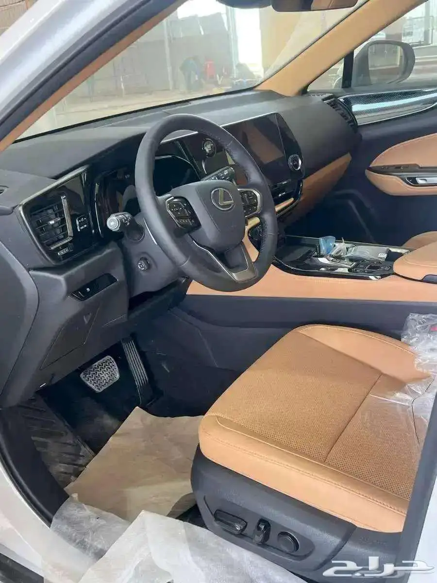 لكزس NX350 فئة AA خليجي 2025 بقسط 2512 لدى الحسن 5