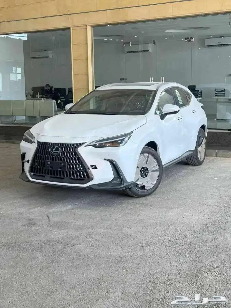 لكزس NX350 فئة AA خليجي 2025 بقسط 2512 لدى الحسن 0
