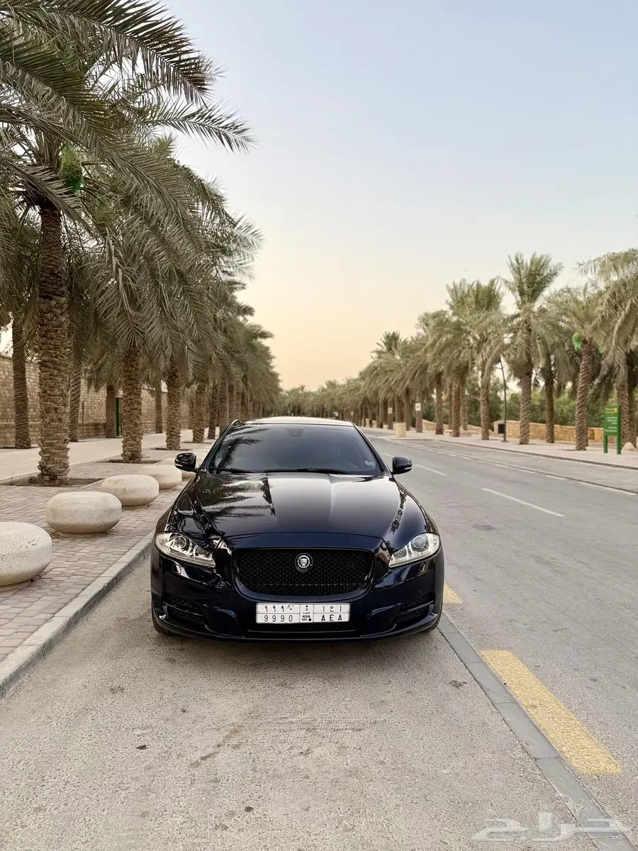 جاكوار XJ 2