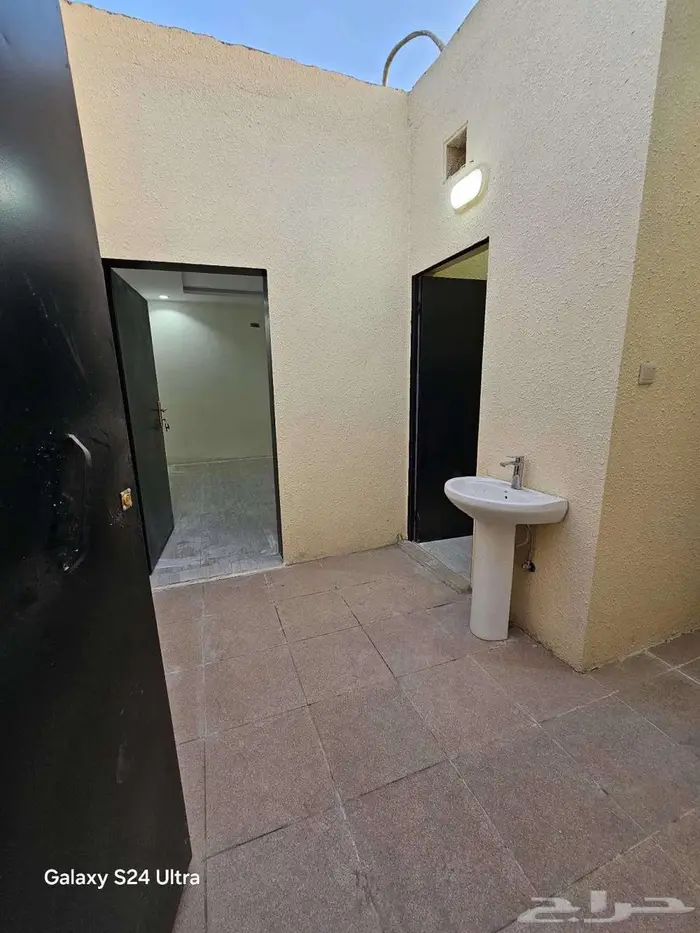 Rooms for rent in Al Ramal neighborhood 1
