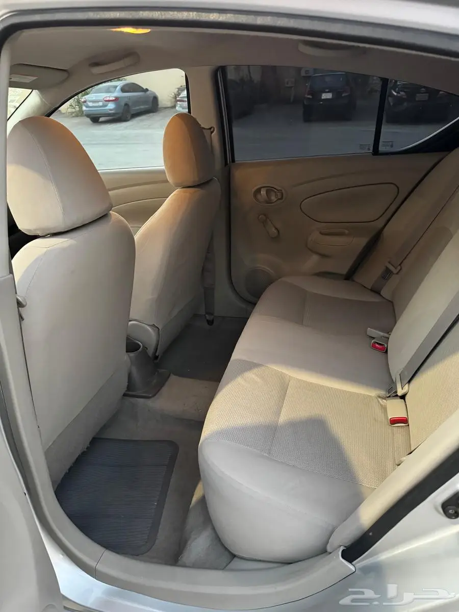 Nissan Sunny - 2016 5