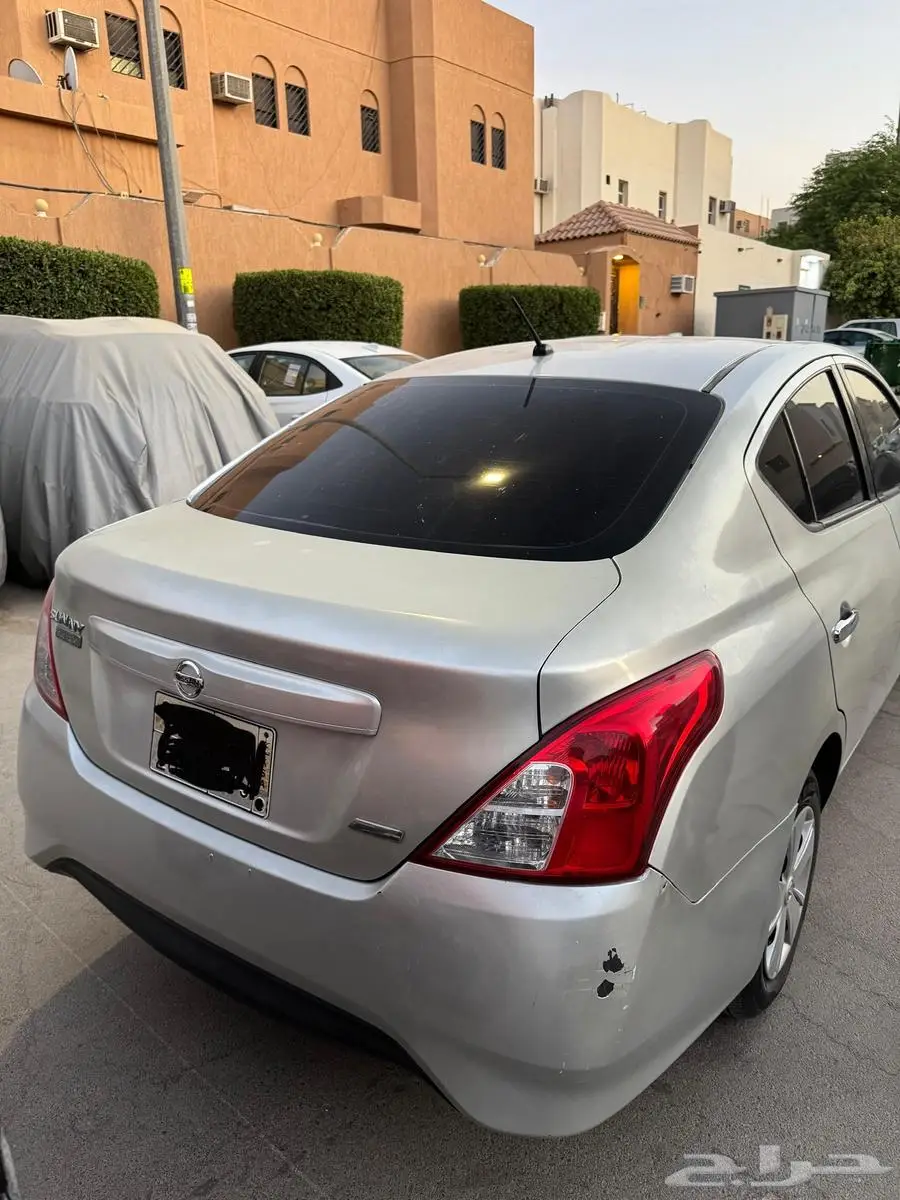 Nissan Sunny - 2016 3