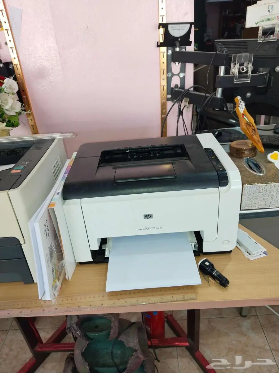 للبيع مركز خدمات طالب آلات تصوير وطابعات ومستلزماتها 6