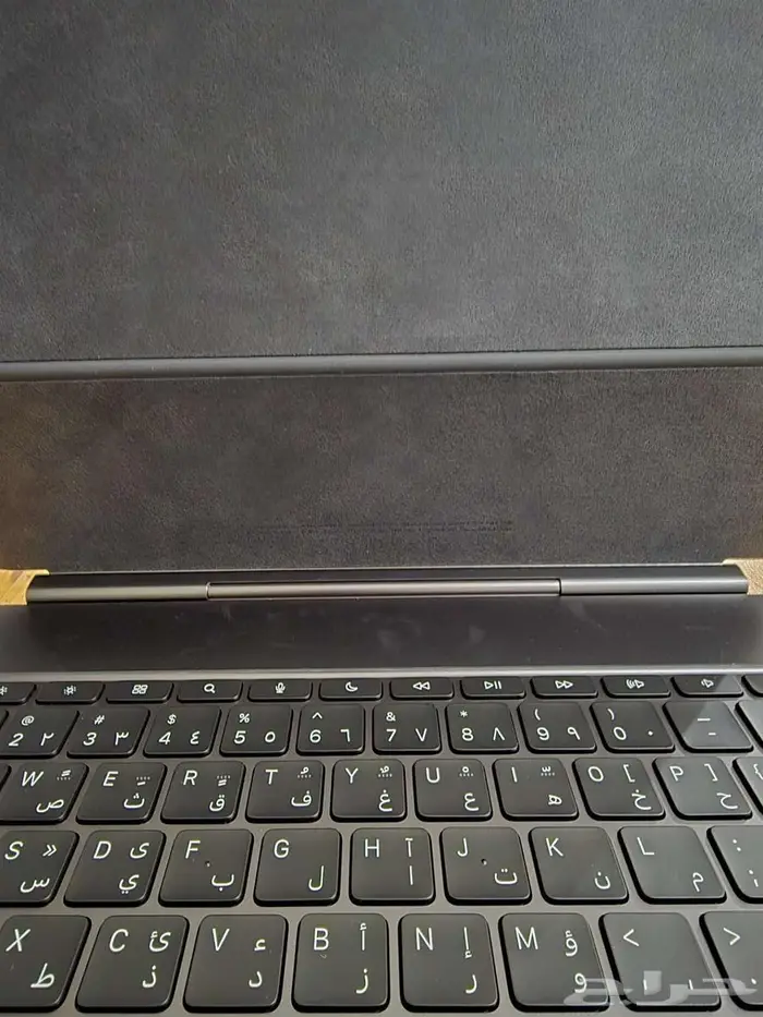 Ipad keyboard magic كيبورد ابل 4