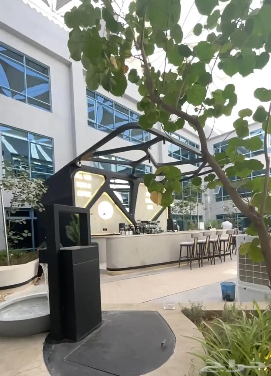 مكاتب فاخرة للإيجار - For Rent   Luxury Offices 13