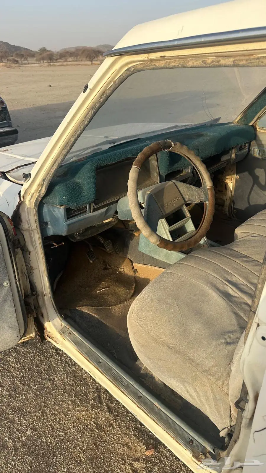 نيسان داتسون 84 للبيع قطع غيار 0