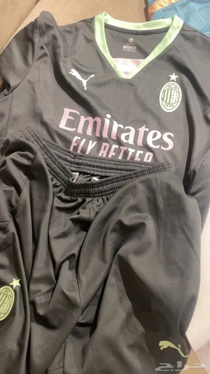 اطقم أنديه كرويه للبيع مستعجل 0