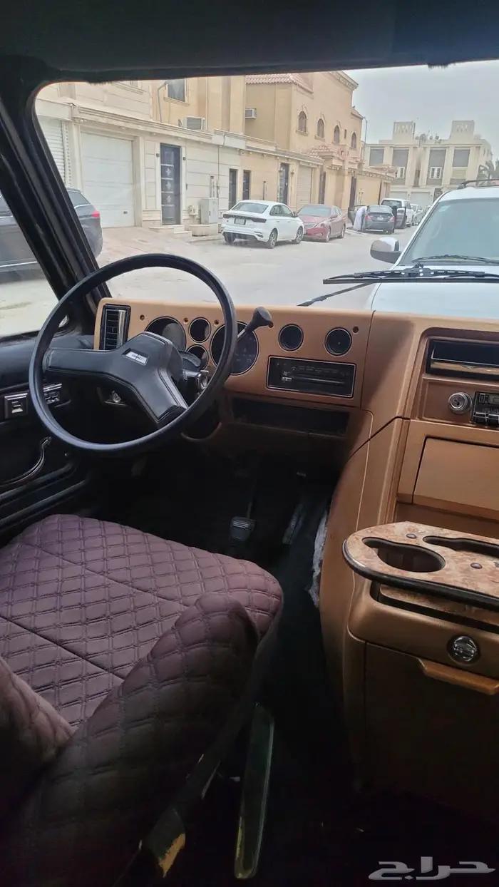 1983 جي ام سي فاندورا 9