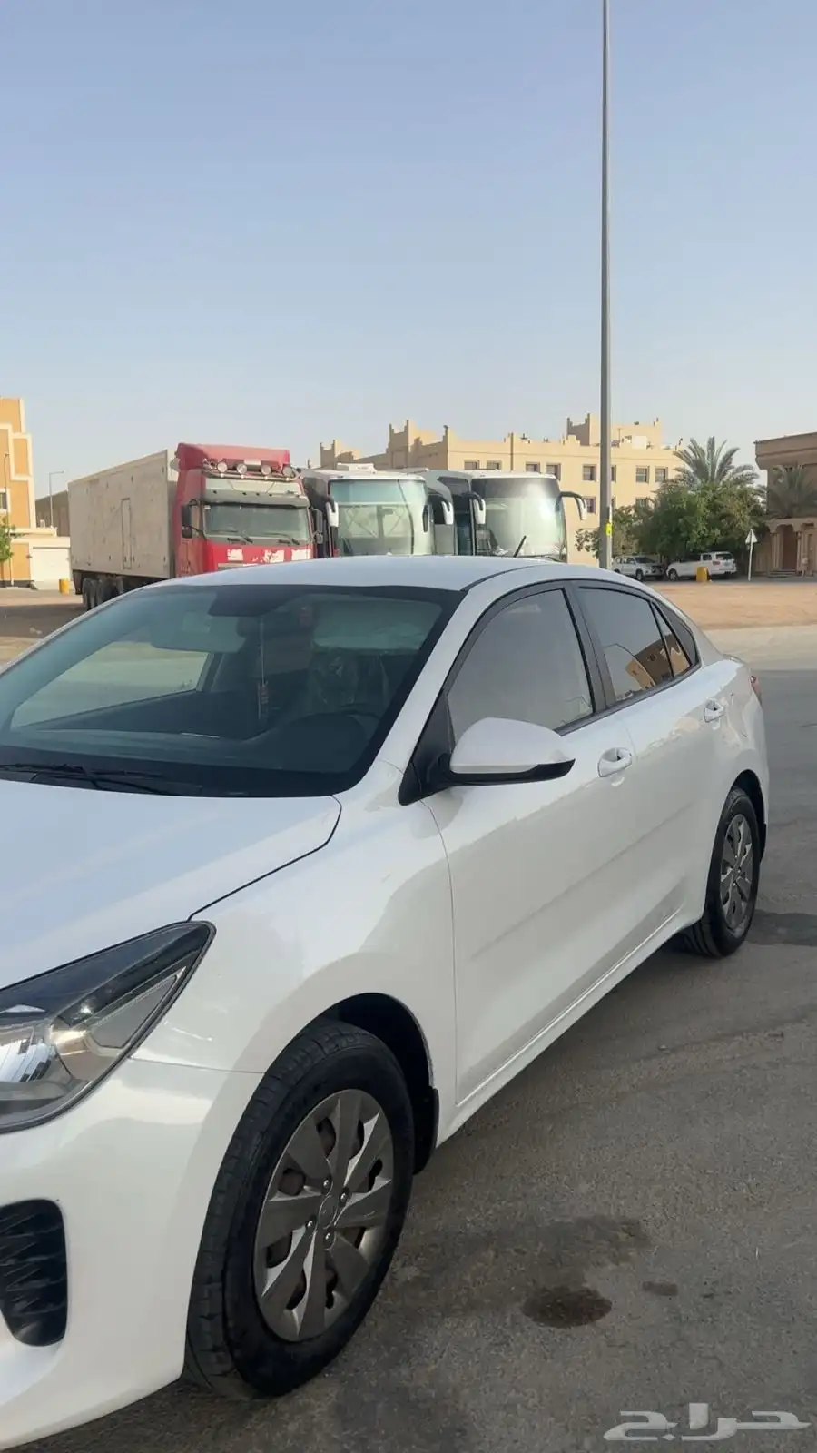 كيا ريو 2020 ممشى 66 نظيفه جدا بدي وكاله خالي من الرشوش 2
