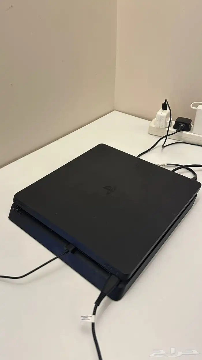 بلايستيشن 4 مع VR 3