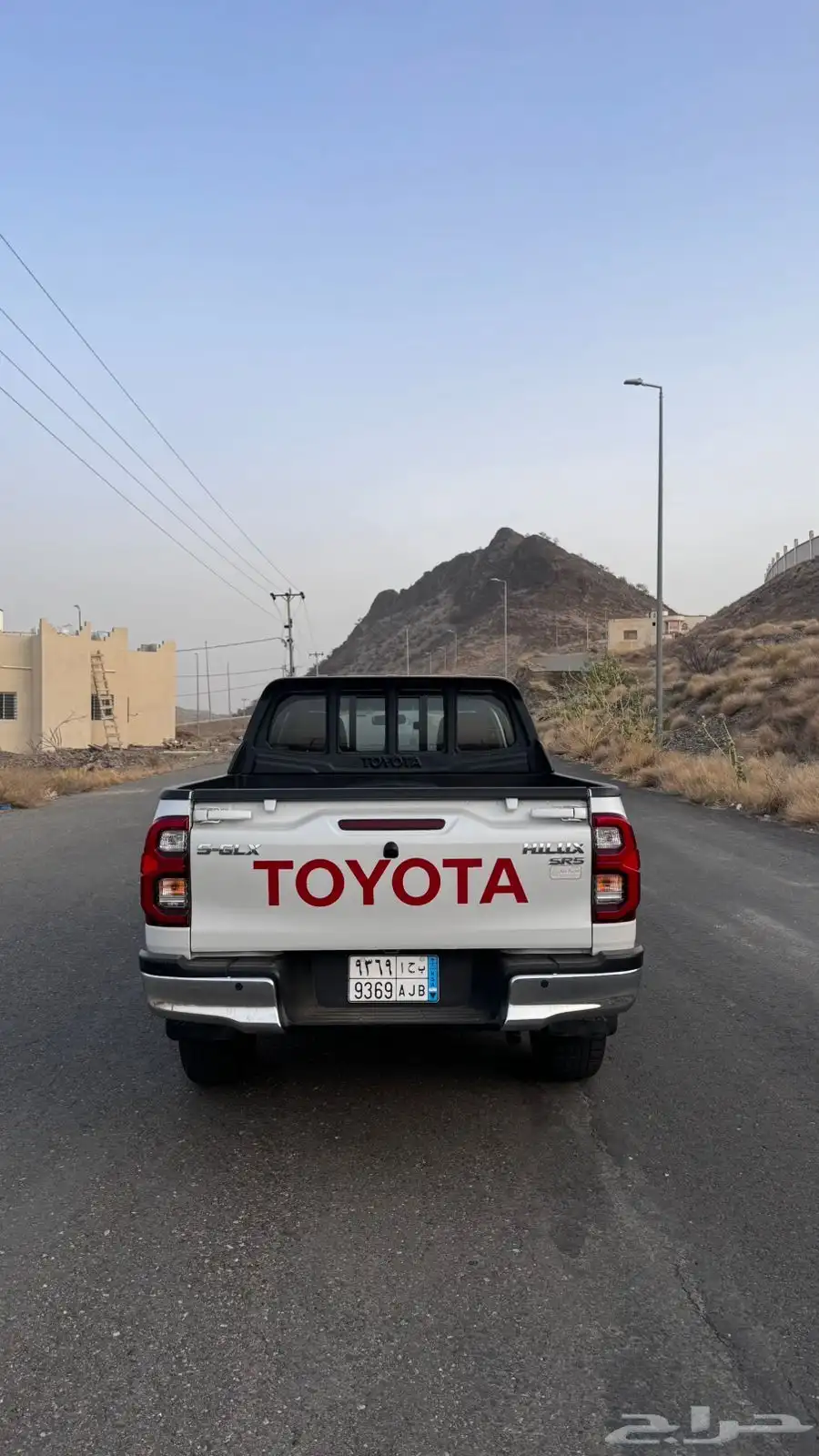 هايلوكس2023 3