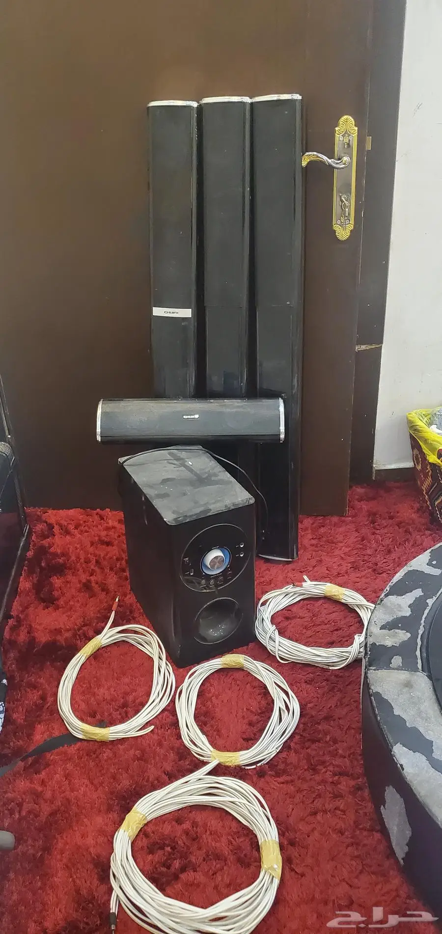 حامل شاشه مع مسرح منزلي 4