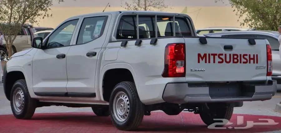 ميتسوبيشي L200 غمارتين 2024بدون دبل سعودي 12