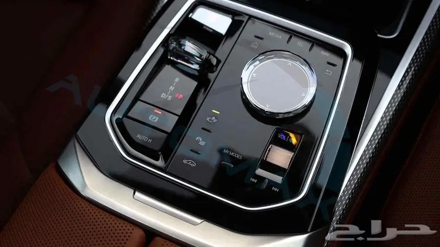 2024 BMW 760i XDRIVE LUXURY 4.4L V8 GCC 21