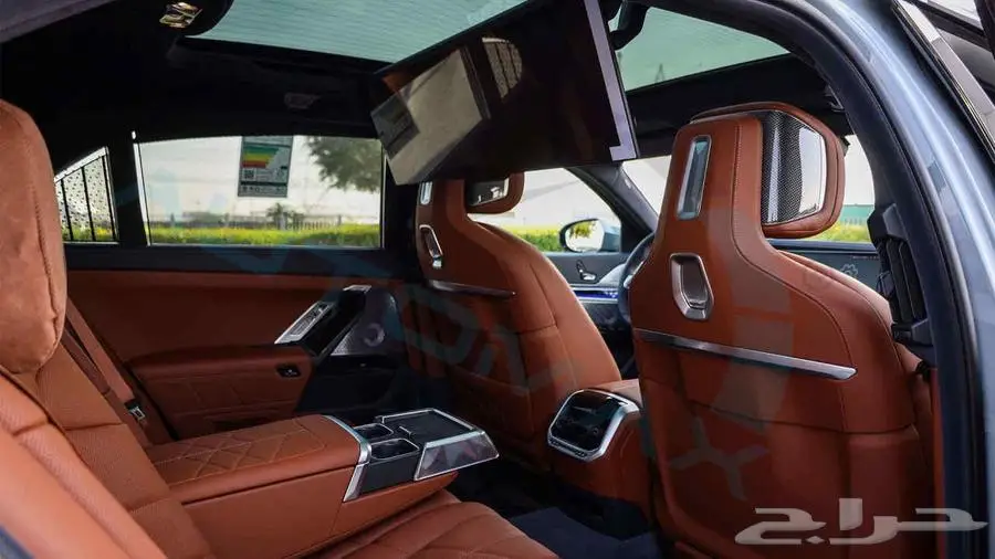 2024 BMW 760i XDRIVE LUXURY 4.4L V8 GCC 27