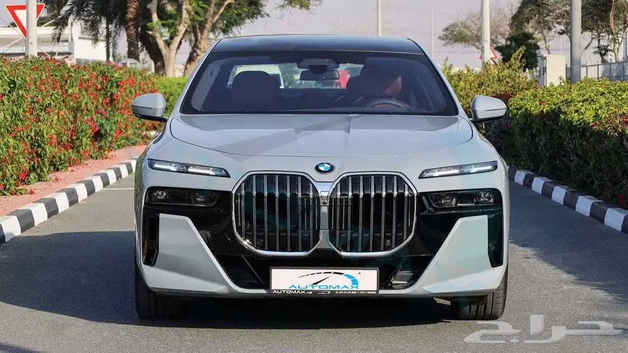 2024 BMW 760i XDRIVE LUXURY 4.4L V8 GCC 3