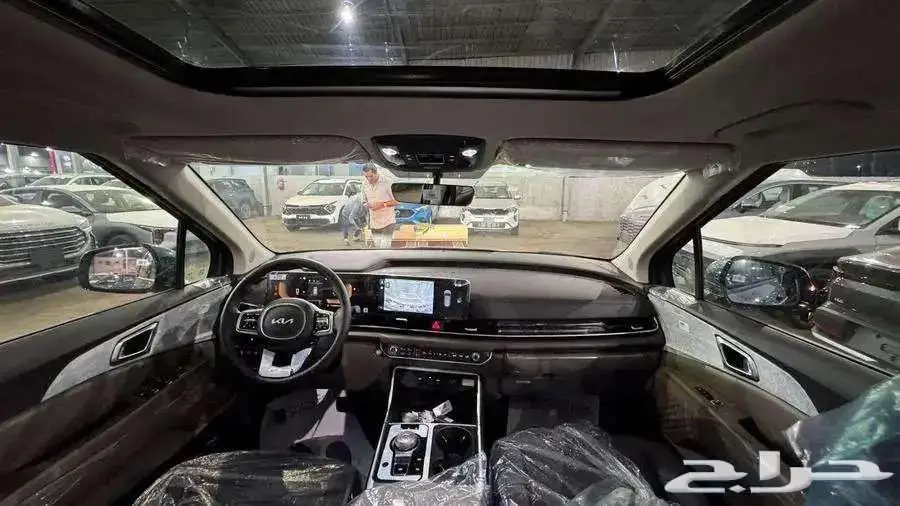 كيا كرنفال نص فل موديل 2025 كاش وتمويل اقل سعر 13
