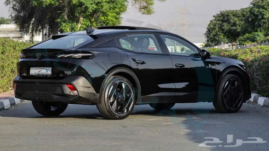 2025 PEUGEOT 408 GT 1.6 TURBO FWD GCC 0Km 7