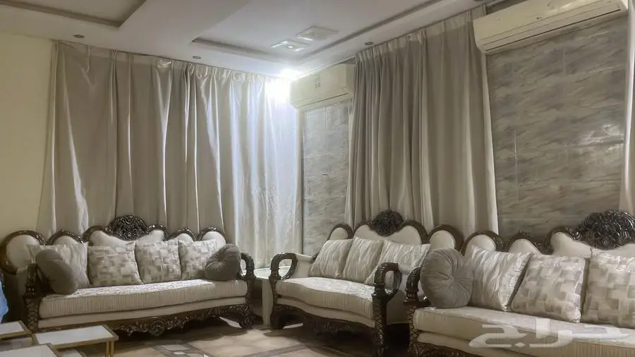 استراحة للبيع مكونه من اثنان شاليهات 22