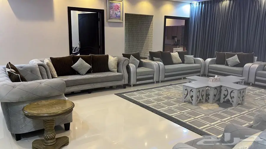 استراحة للبيع مكونه من اثنان شاليهات 42