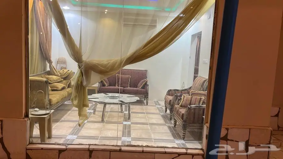 استراحة للبيع مكونه من اثنان شاليهات 52