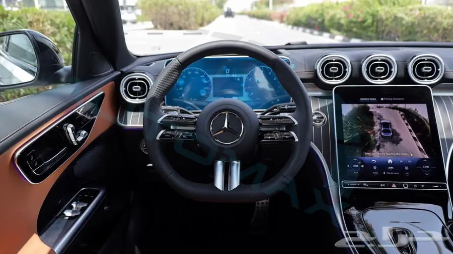مرسيدس بنز c200 بريميوم 2025 خليجي اصفار مع ضمان الوكيل 10