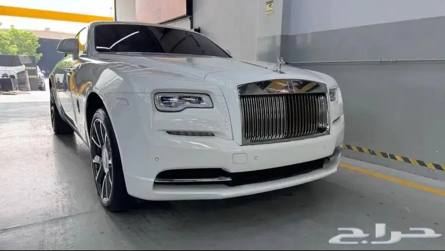 Rolls royce wraith 1
