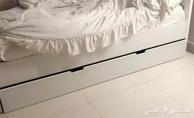 سريرين للبيع شبه جديد 1