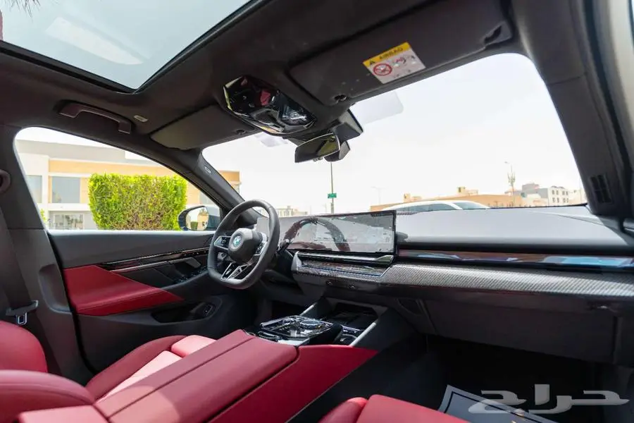 BMW 520 M KIT 2025 رمادي خليجي زيرو 7