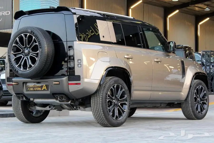 2025 Defender OCTAملك الأداء والفخامة والسيطرة على التضاريس 5
