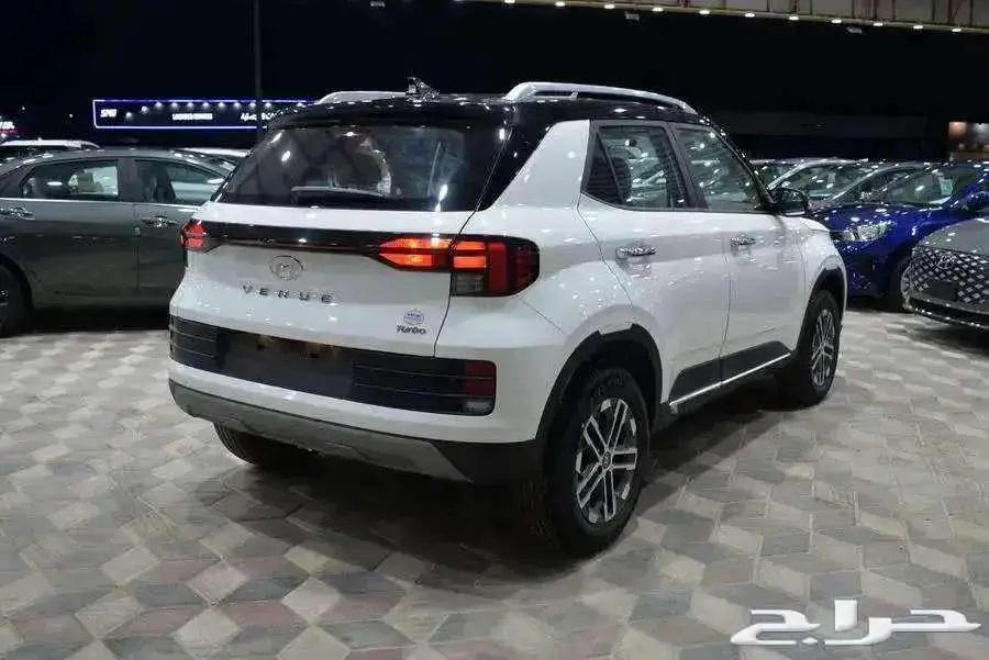 هونداي فينيو اعلى فئة بريميوم 2024 باقل هامش ربح 3