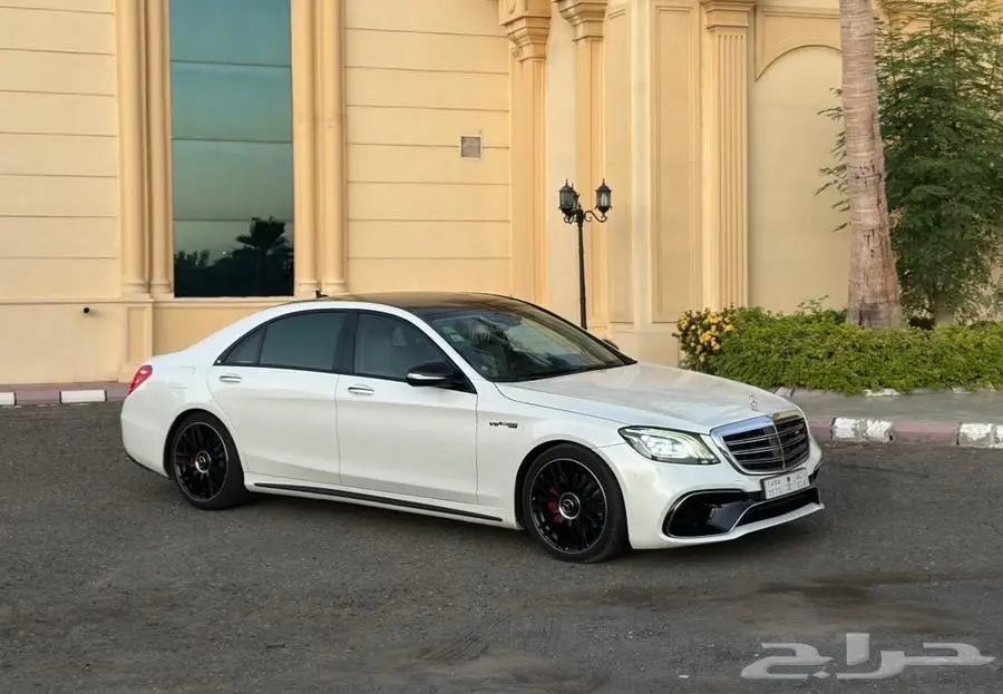 للبيع مرسيدس 2014 يخت S400 معدل كامل S63 2020 32