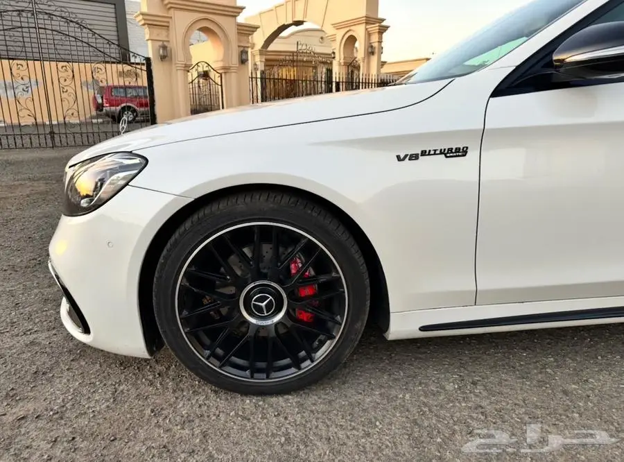 للبيع مرسيدس 2014 يخت S400 معدل كامل S63 2020 8