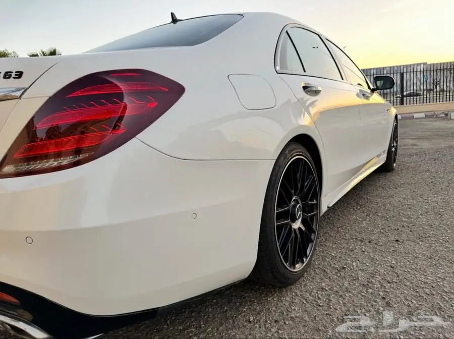 للبيع مرسيدس 2014 يخت S400 معدل كامل S63 2020 11