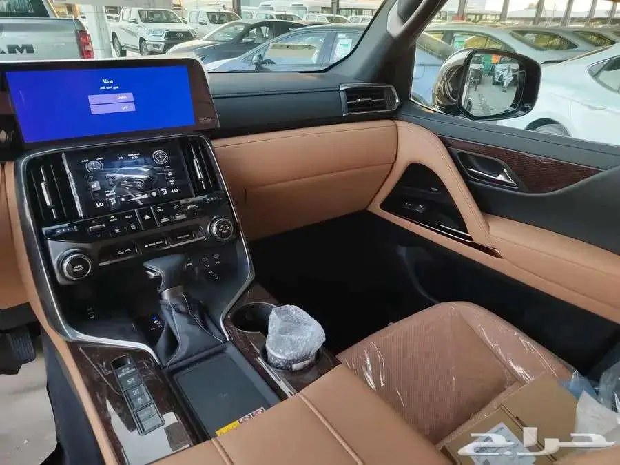 لكزس LX600 سعودي 2025 BB عرض خاص 553000 شامل الضريبه والوحات 13