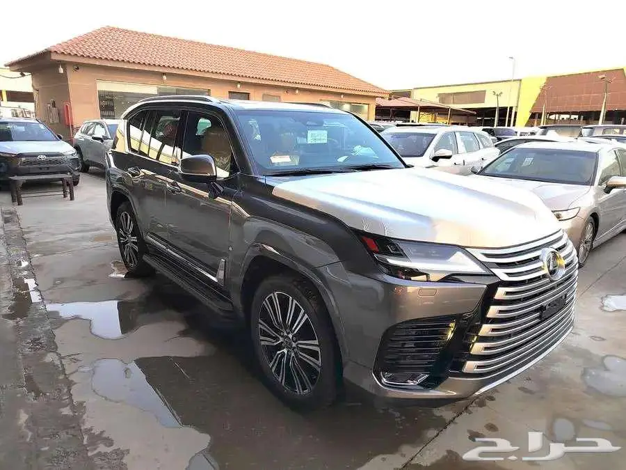 لكزس LX600 سعودي 2025 BB عرض خاص 553000 شامل الضريبه والوحات 3