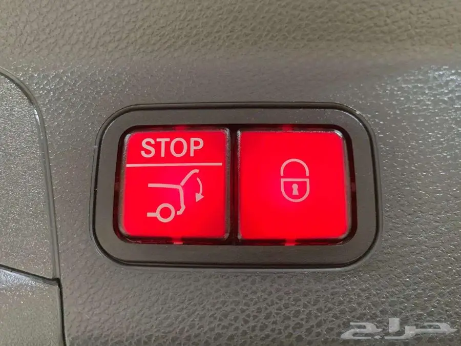 مرسسيدس GLC 300 2020 32